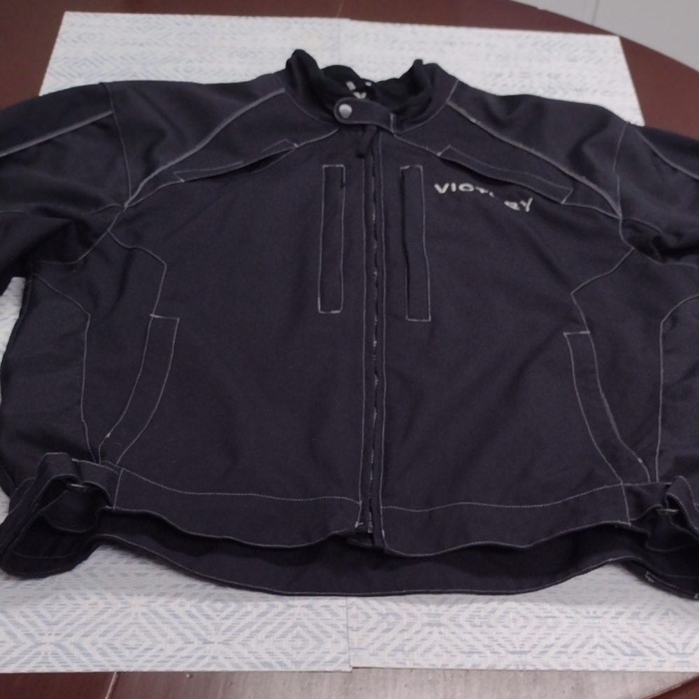 Victory Pure Men's Sleek Black Performance Jacket, Motorcycles - Picture 7 of 16